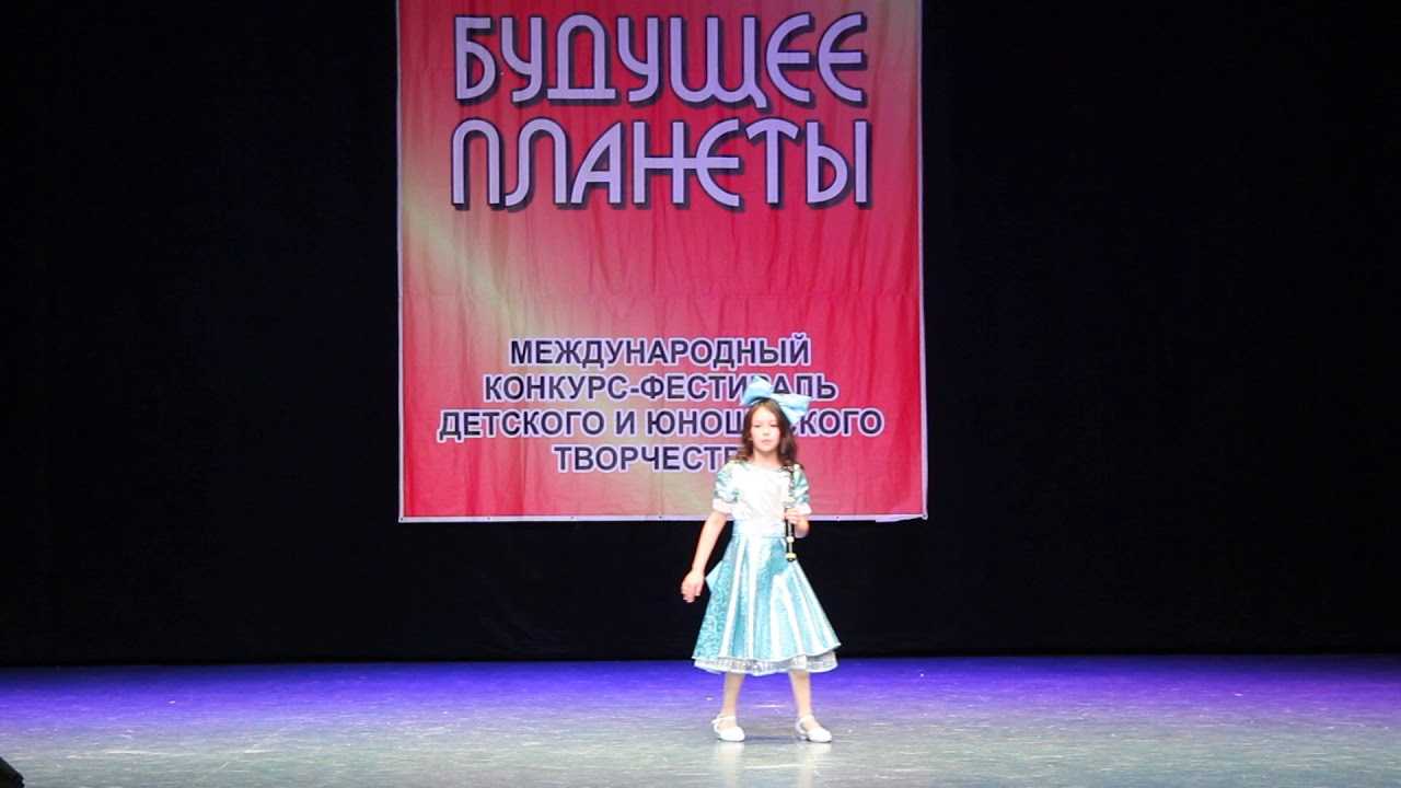 Веселые ребята
						папа, подари мне куклу